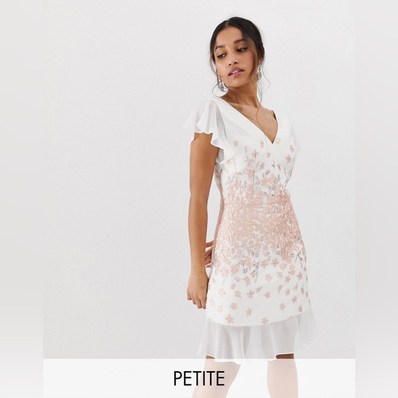 Chi Chi London Nelley Embroidered Jacquard Dress 12 size NWT from NORDSTROM - Picture 11 of 14